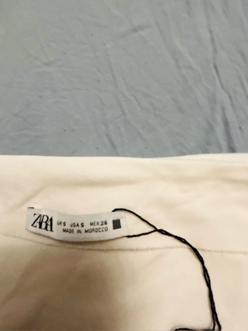ZARA Cream Women's Skirt with Minimal Waistband